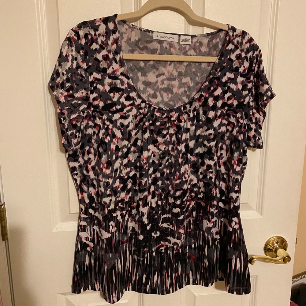 Ladies Liz Claiborne size xl shirt multi colored